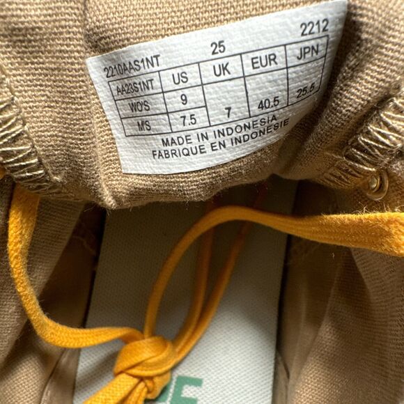 PF Flyers Shoes Men 7.5 Women 9 Beige Suede Leather Hightop Sneakers Hi Tan Lace - Picture 6 of 6